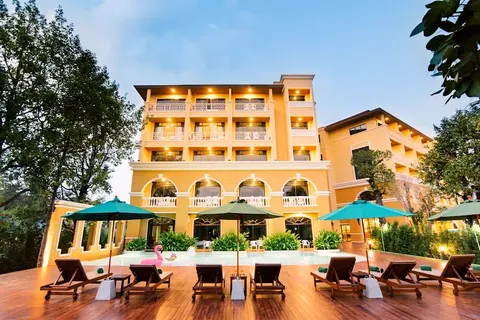 Royal Pineapple Hotel, hotel in Krabi
