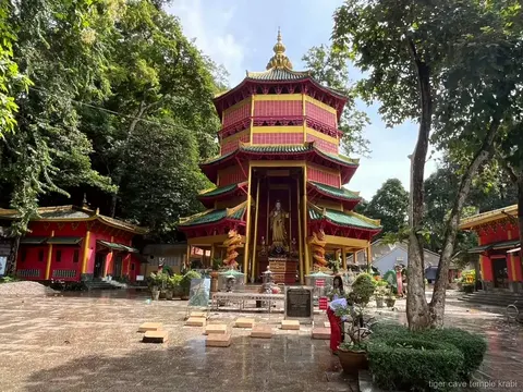 Tiger Cave Temple, waterfall and Krabi night market tour, photo 4